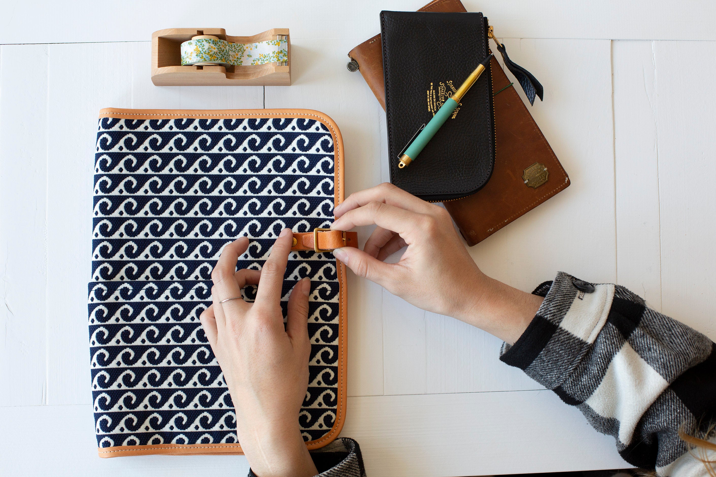 Spotlight: TSL Surf’s Up Notebook Cover