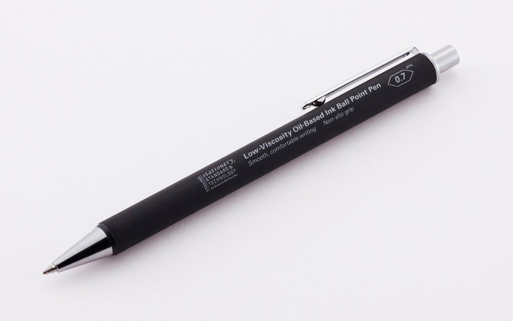 Low-Oiled Ball Point Pen 0.7mm