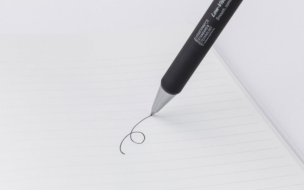 Low-Oiled Ball Point Pen 0.7mm