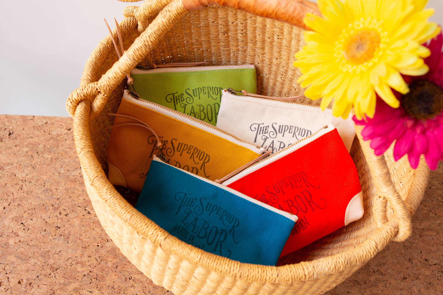 Color Canvas Pouch 02