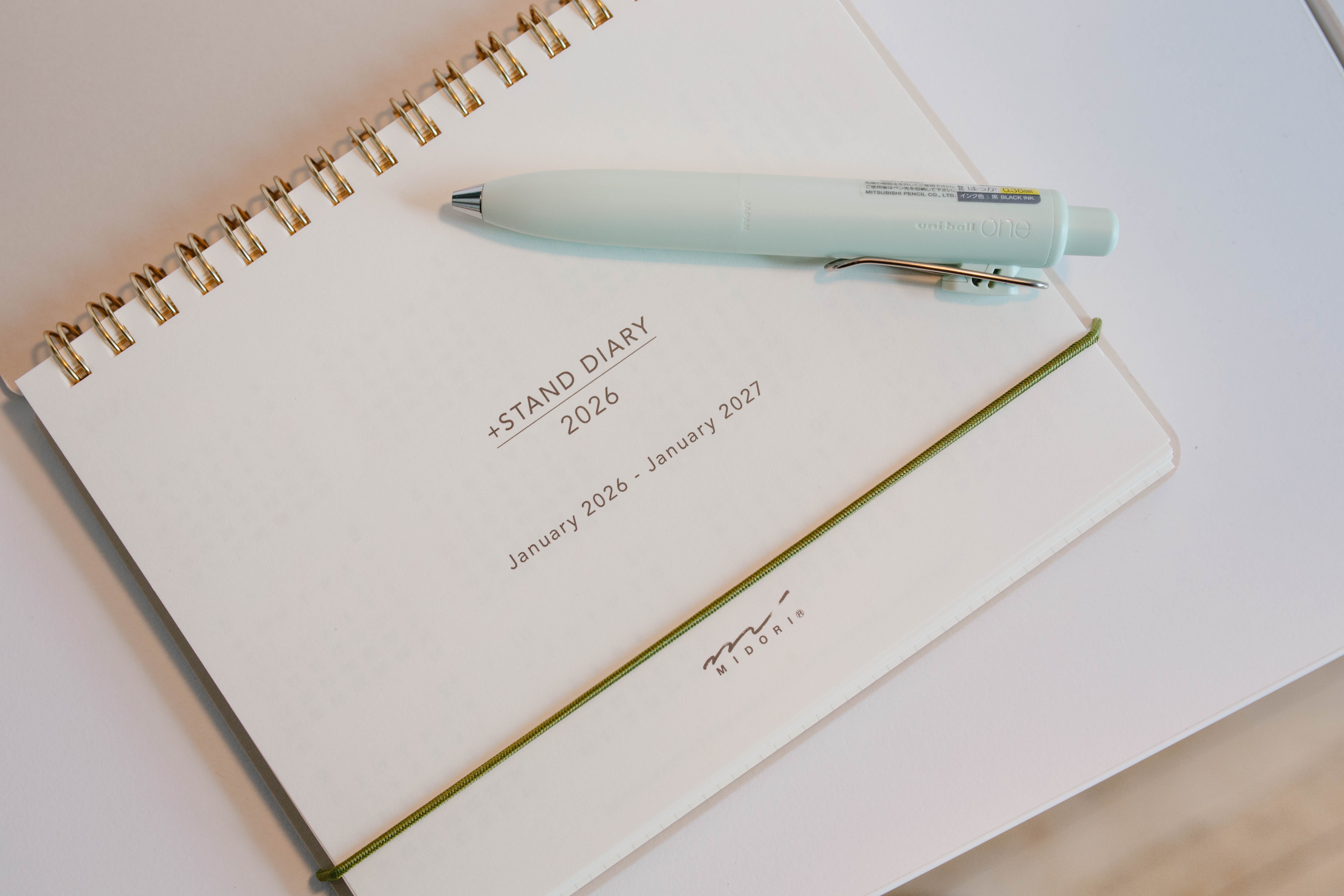 2026 Plus Stand Diary  - B6