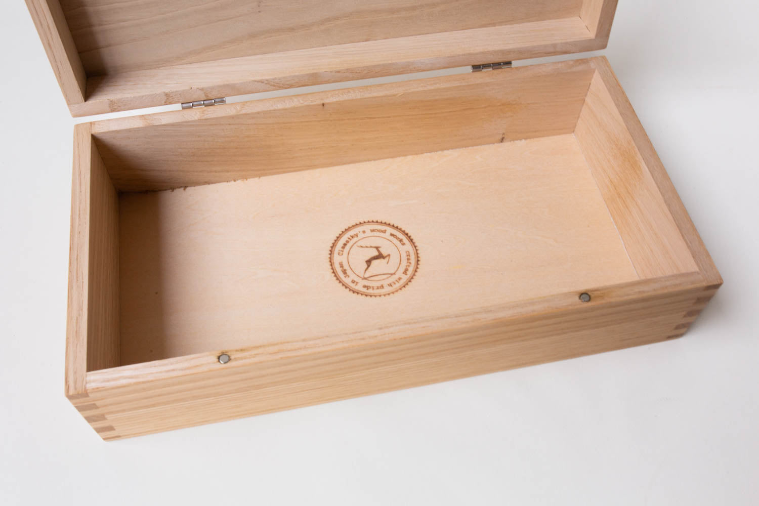 Chestnut Tissue Box