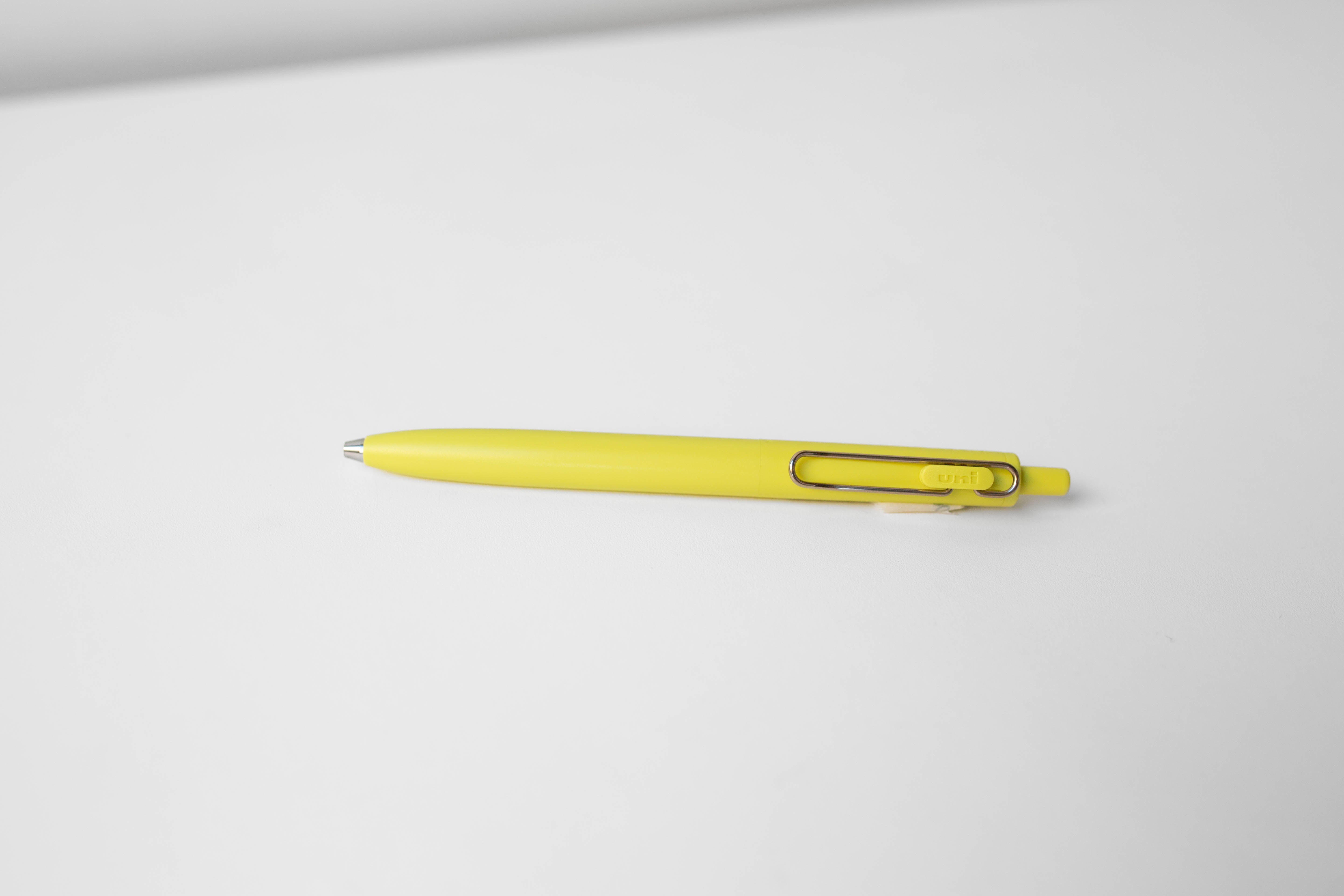 Uniball One F Gel Ink Pen