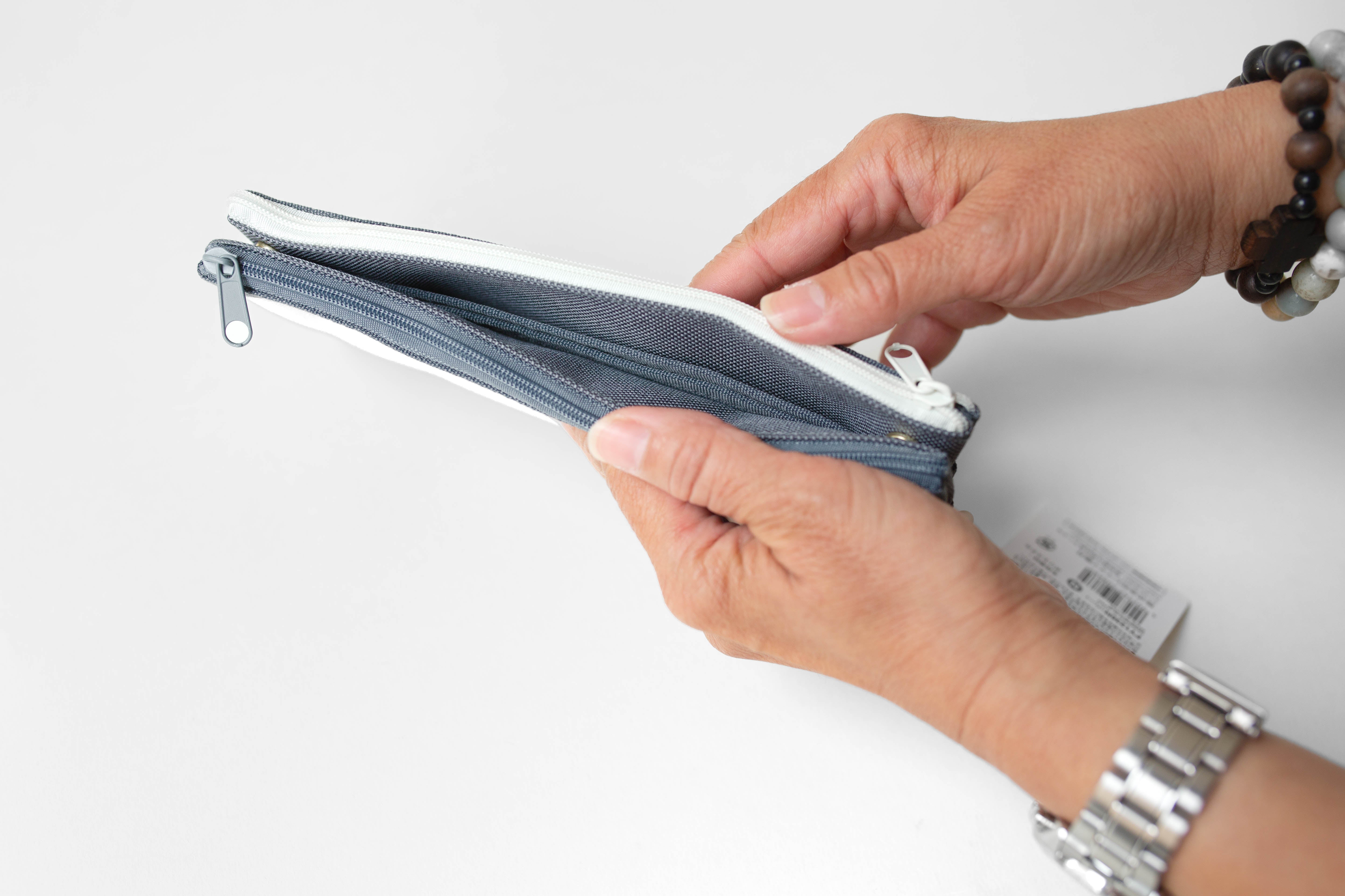 Flip-Snap Pen Case