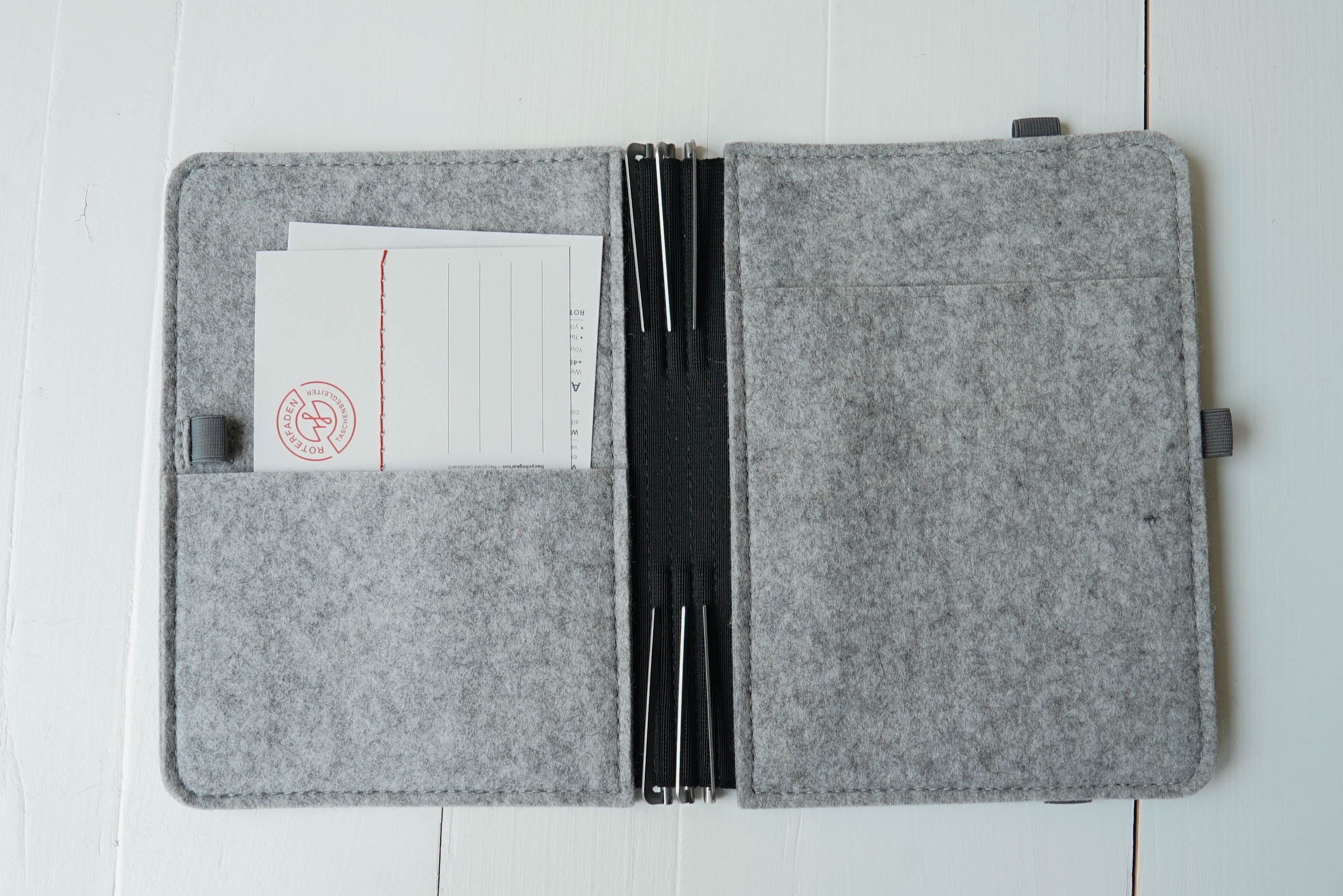Taschenbegleiter LTD 037 - A5 Medium (Olive Seaweed/Felt light Gray/Gray)