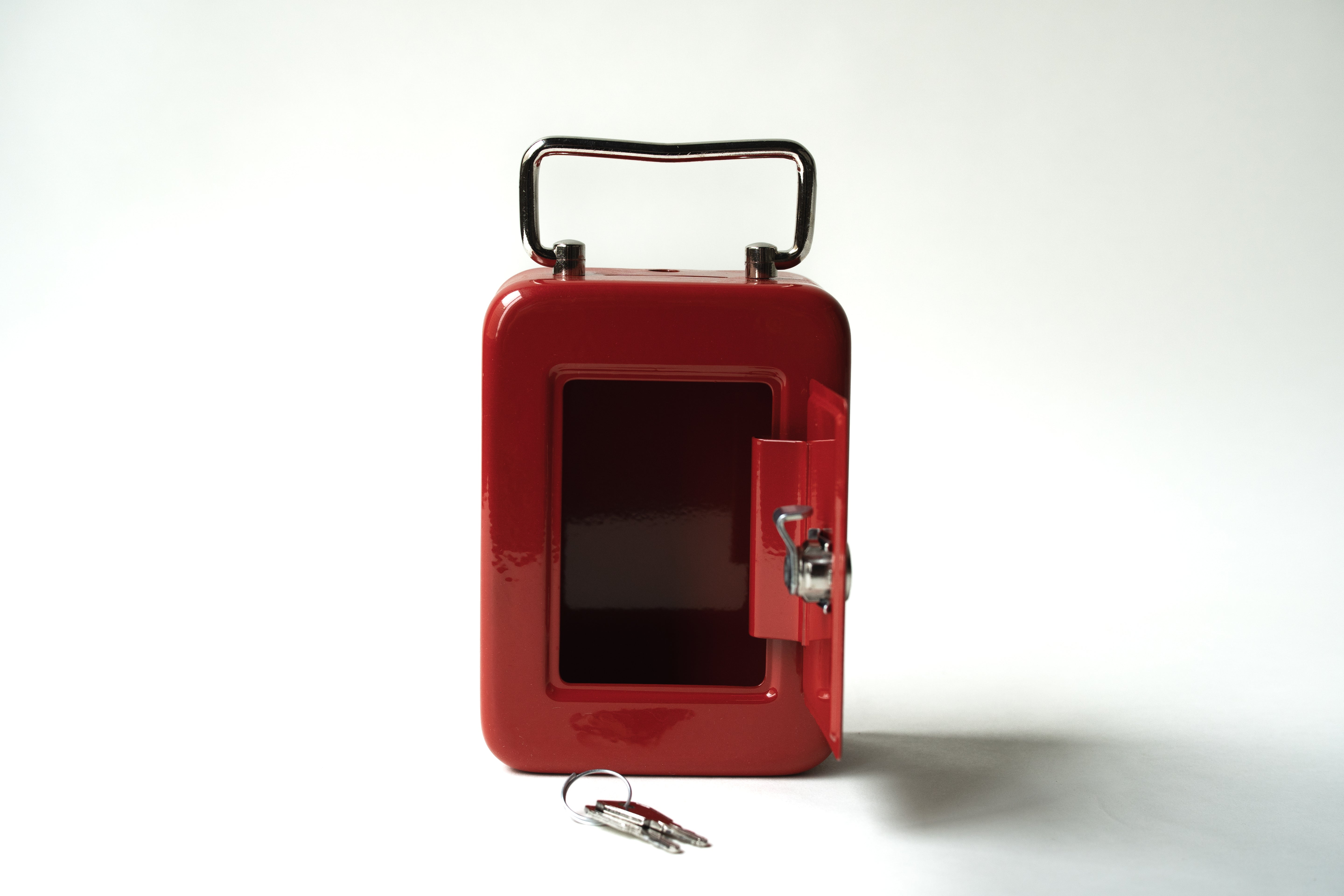 Vertical Cash Box