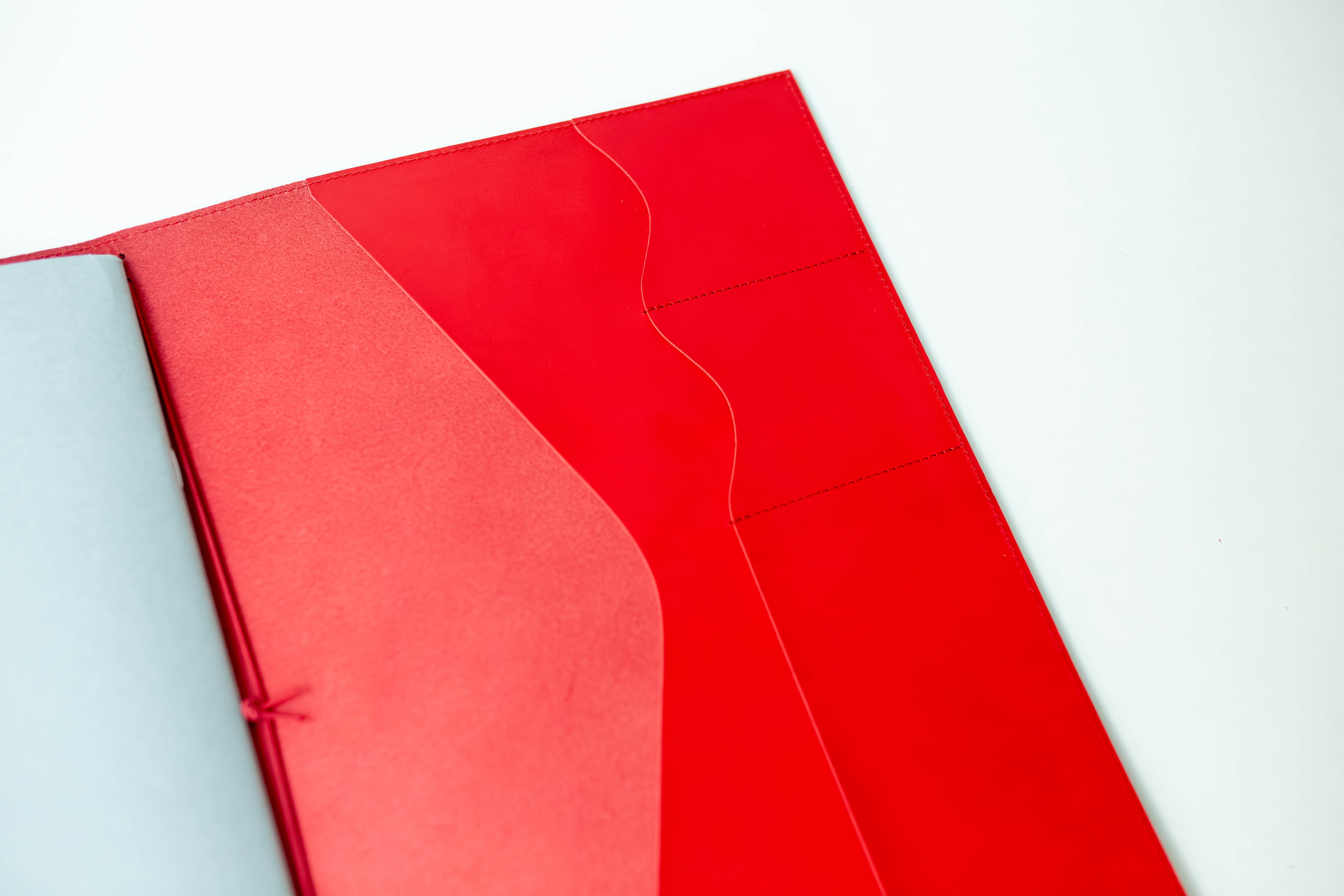 Le Portfolio | Leather Portfolio (Red) - A4