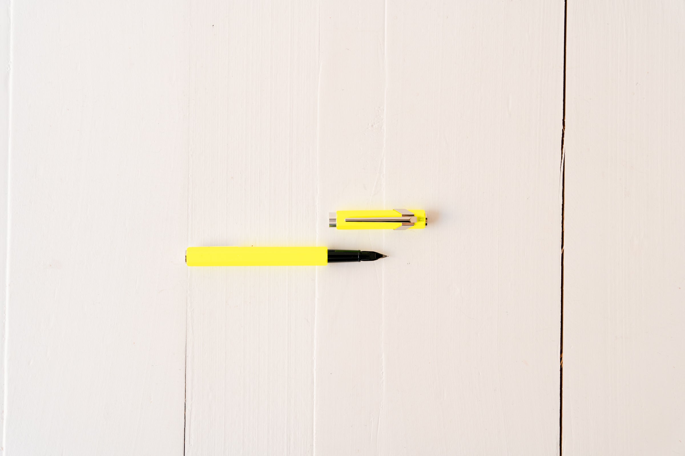 849 Poplin Fluorescent Fountain Pen