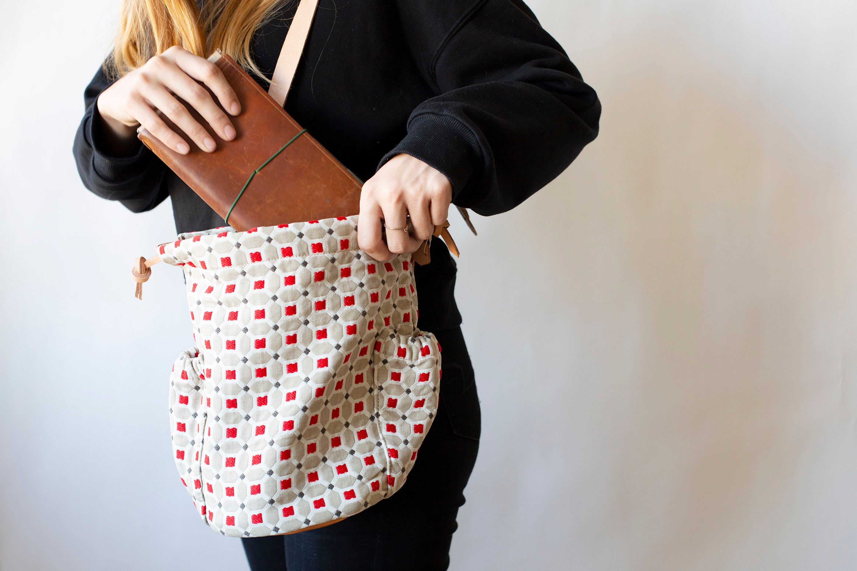 Jim Thompson Kinchaku Bag - Hopscotch
