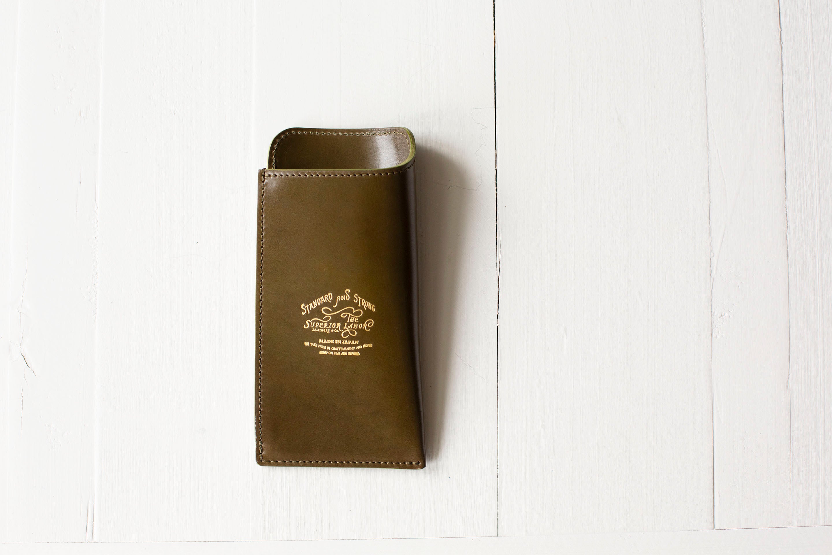 Cordovan Pen and Glasses - Olive
