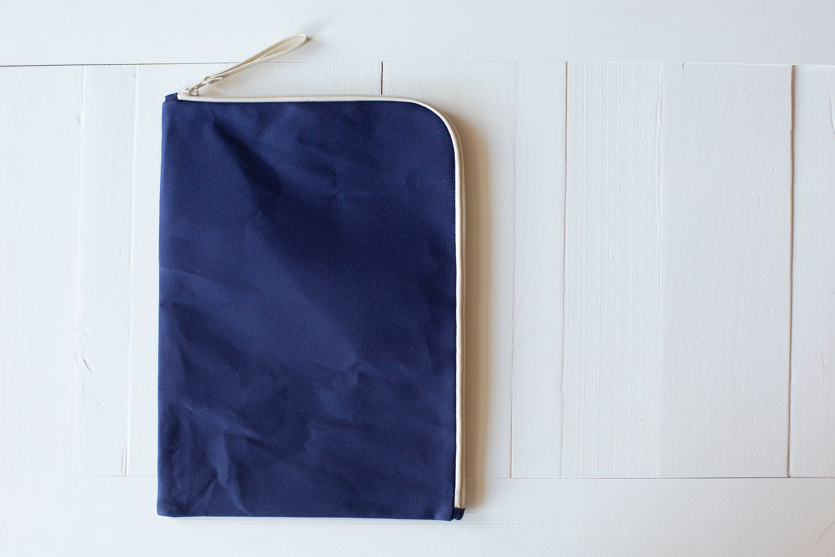 Filing Pouch A4 - Navy