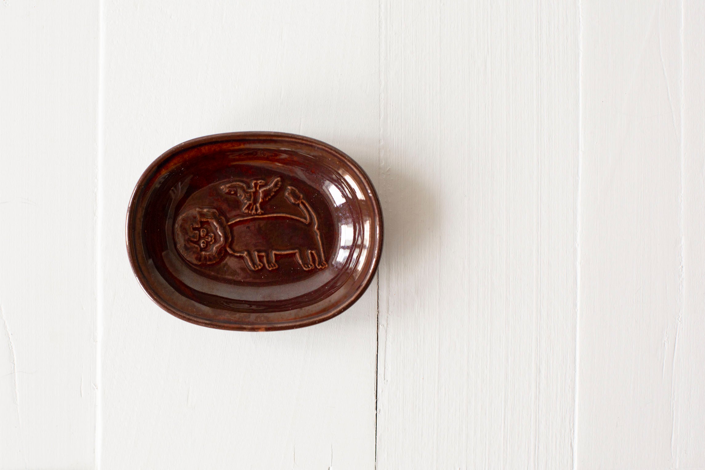 Toranekobonbon Oval Small Dish Brown - Lion