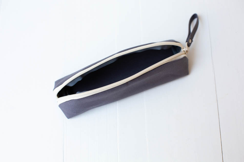 Filing Pouch Pen - Grey