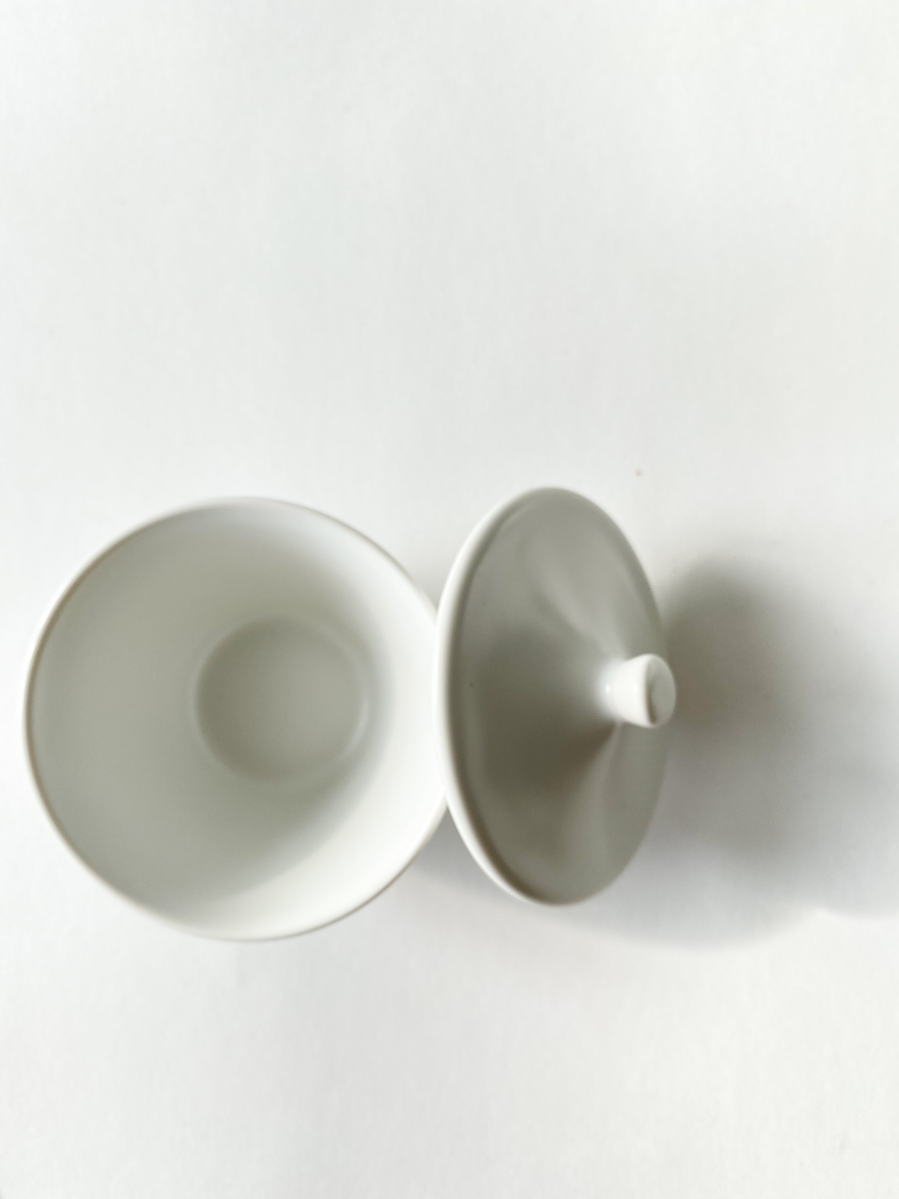 White Porcelain Long Cup Small with Lid