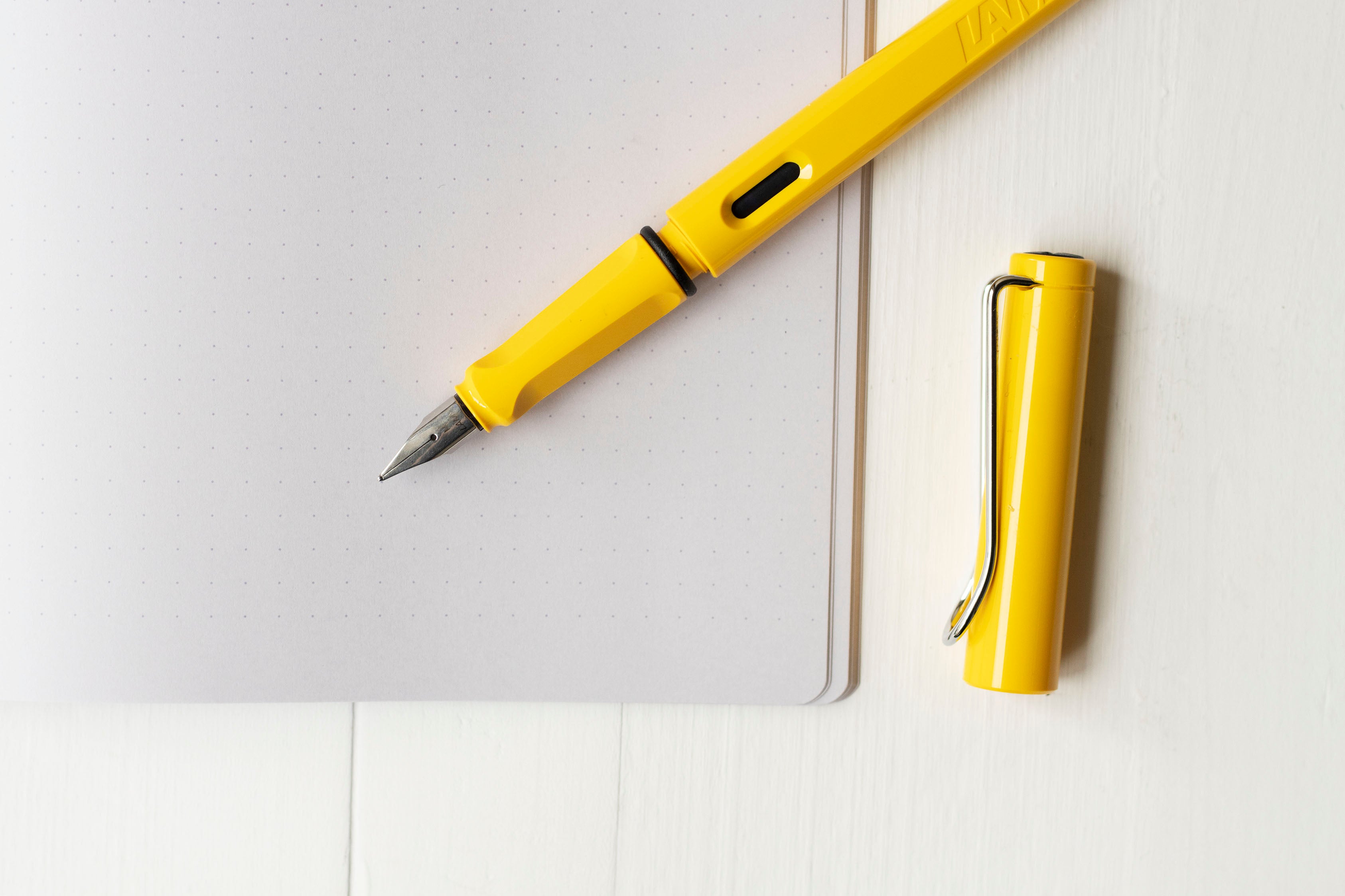 Midori Color Dot Grid A5 - Notebook