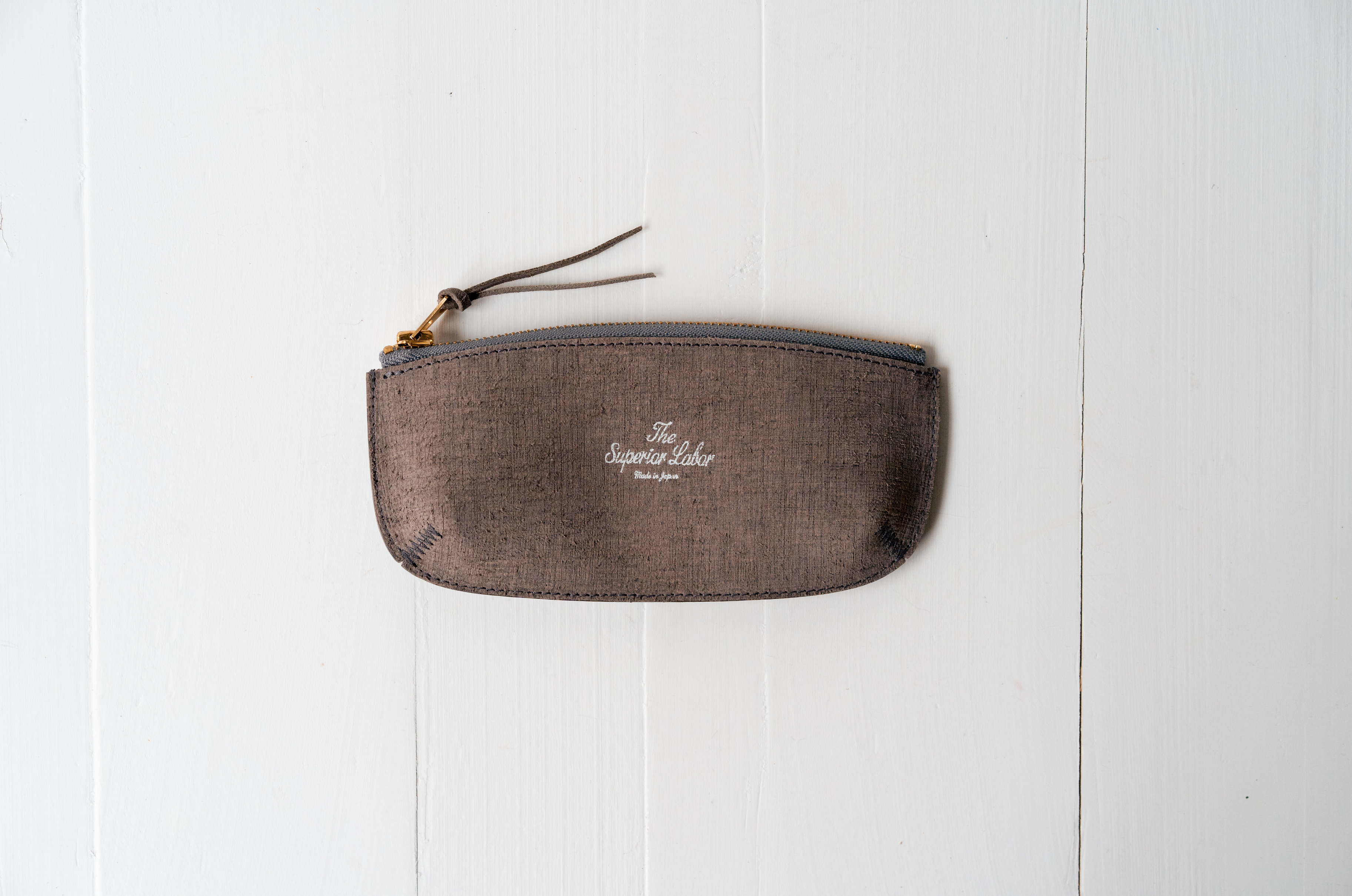 Scratched Leather Pen Case - Grey