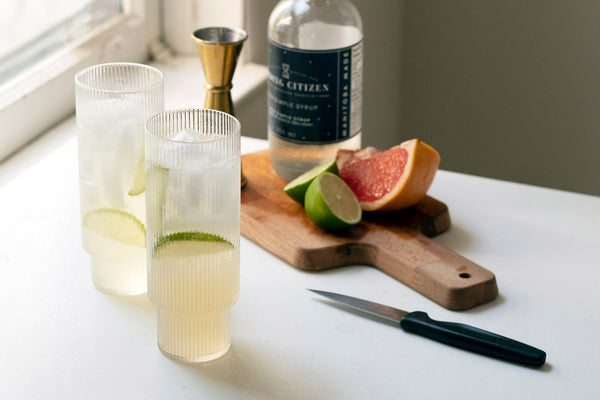 Weekend Cocktail Recipe: The Paloma
