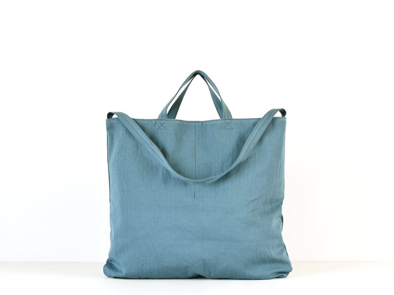 BAGGU BAGGU Horizontal Duck Bag | Urban Outfitters | ShopLook