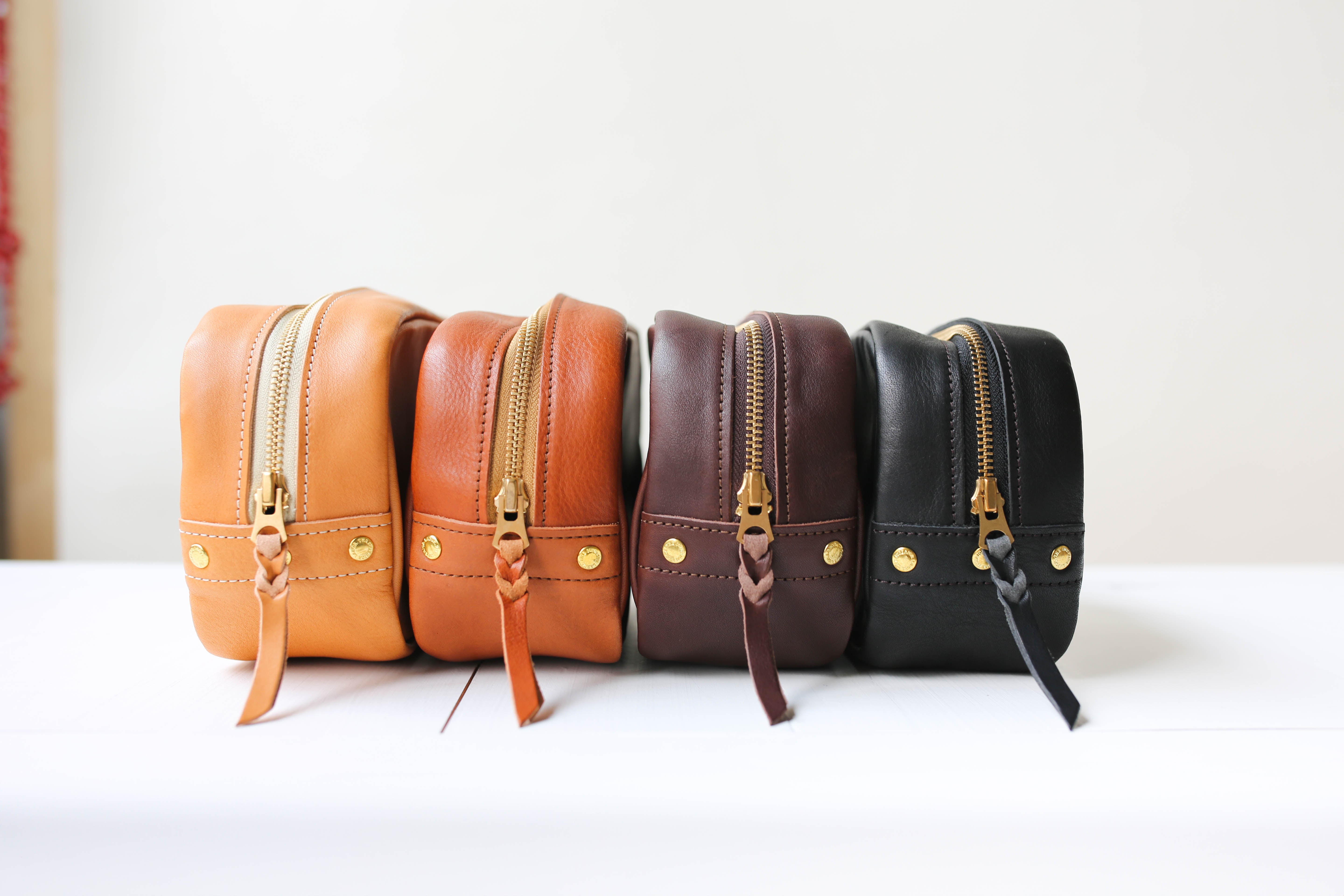 Grooming Bag - Dark Brown