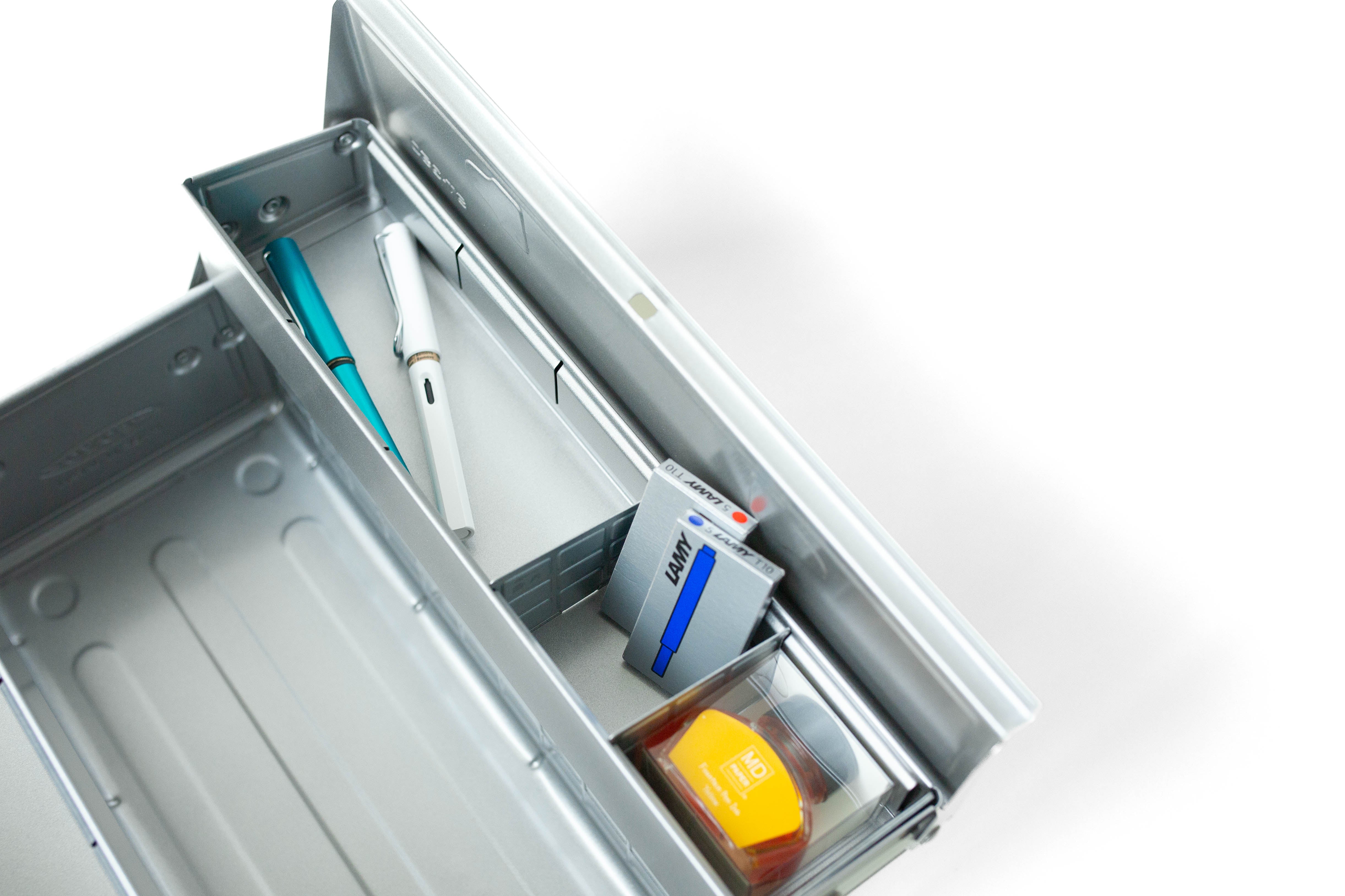 Toyo Steel ST-350 Toolbox