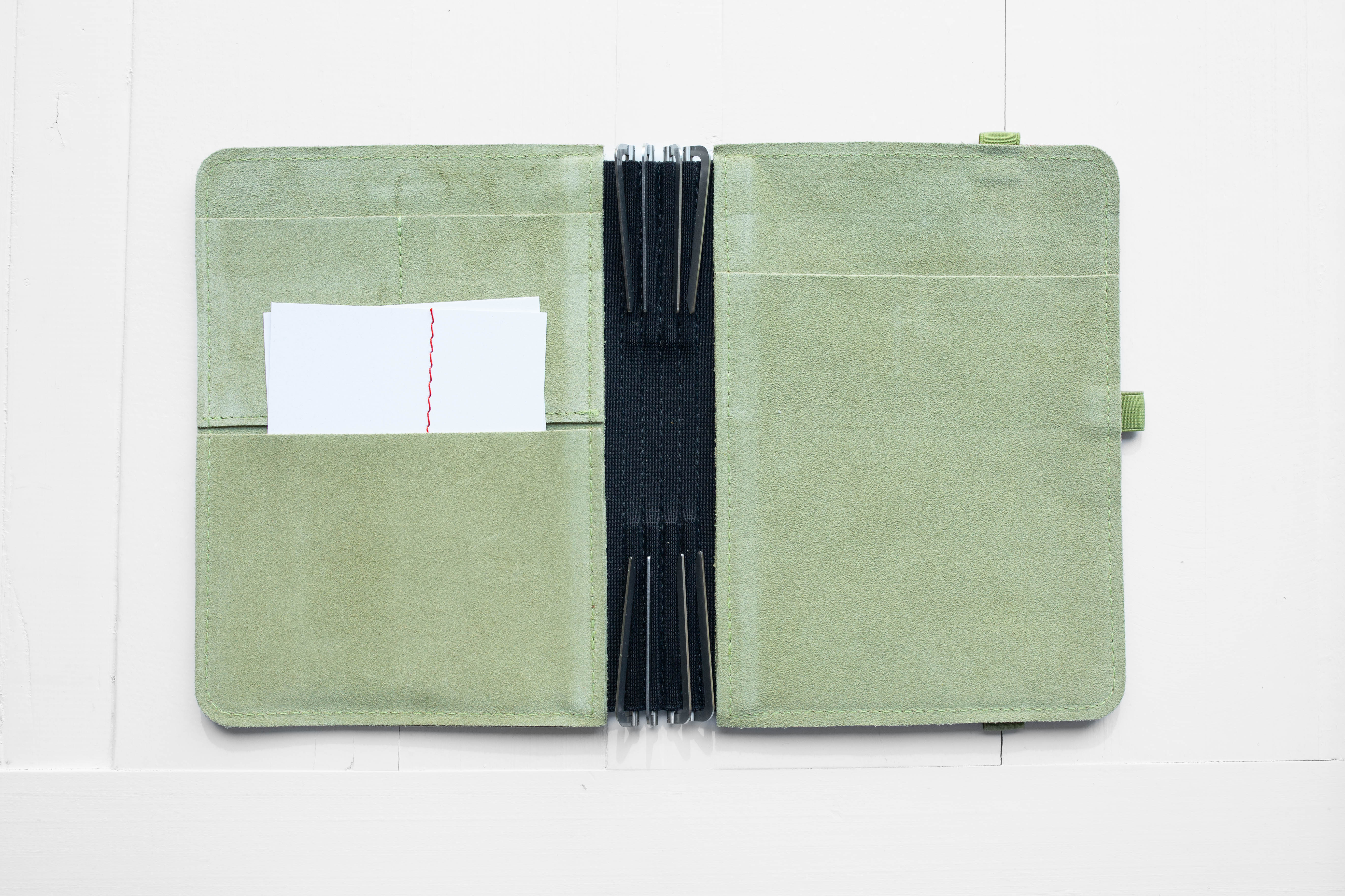 Taschenbegleiter LTD_020 - A5 Medium (Light Brown/Light Olive/Olive)