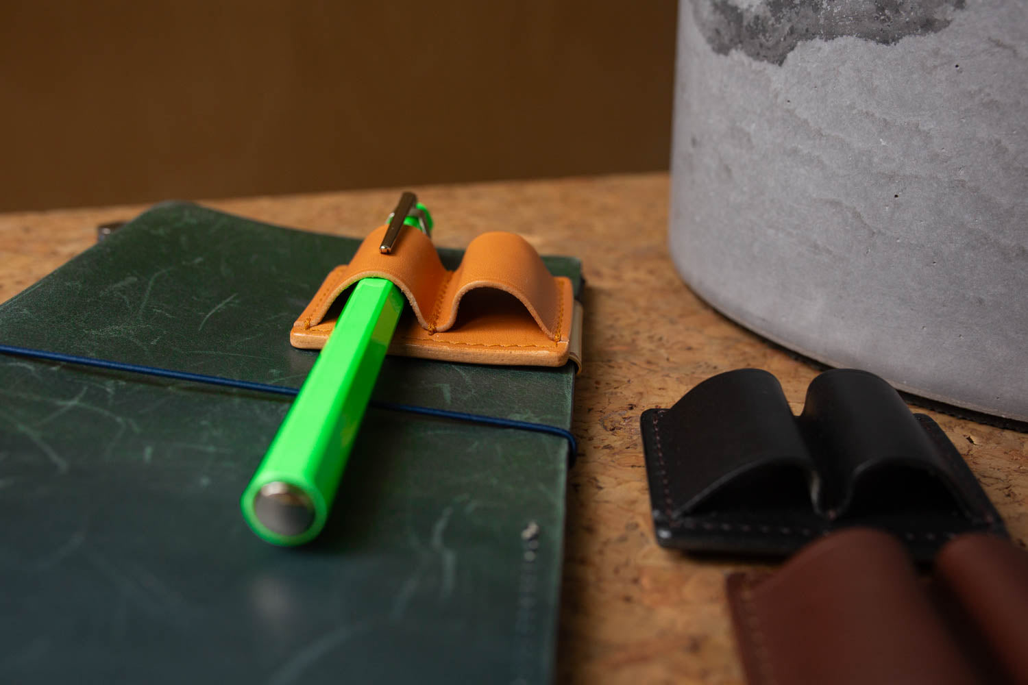 Ingrassato Clip Pen Holder