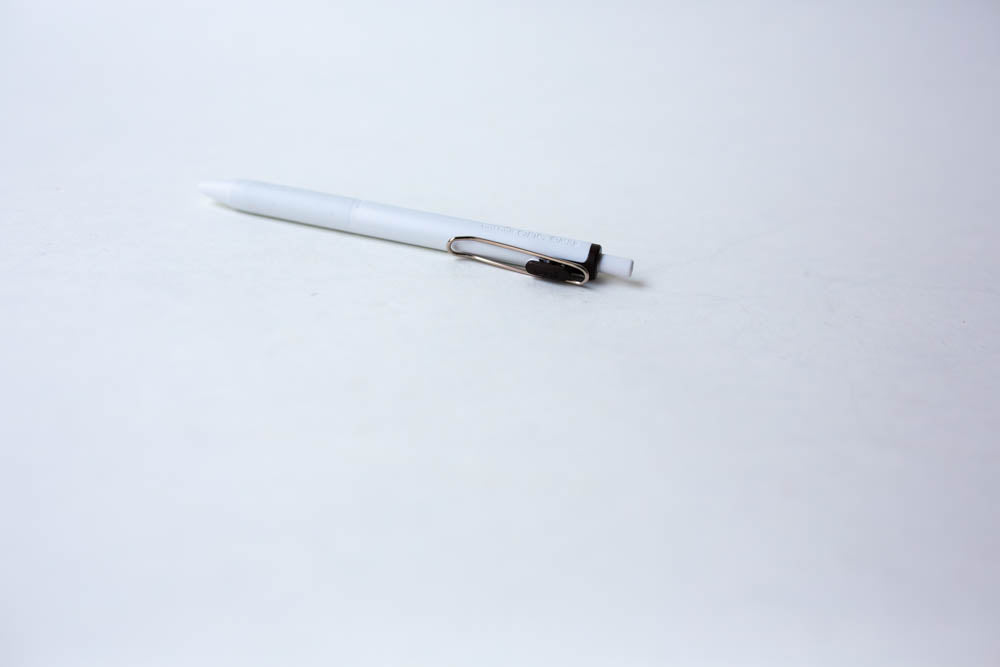 Uniball One Gel Ink Pen - 0.38 mm