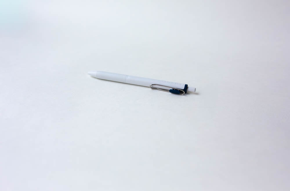 Uniball One Gel Ink Pen - 0.38 mm