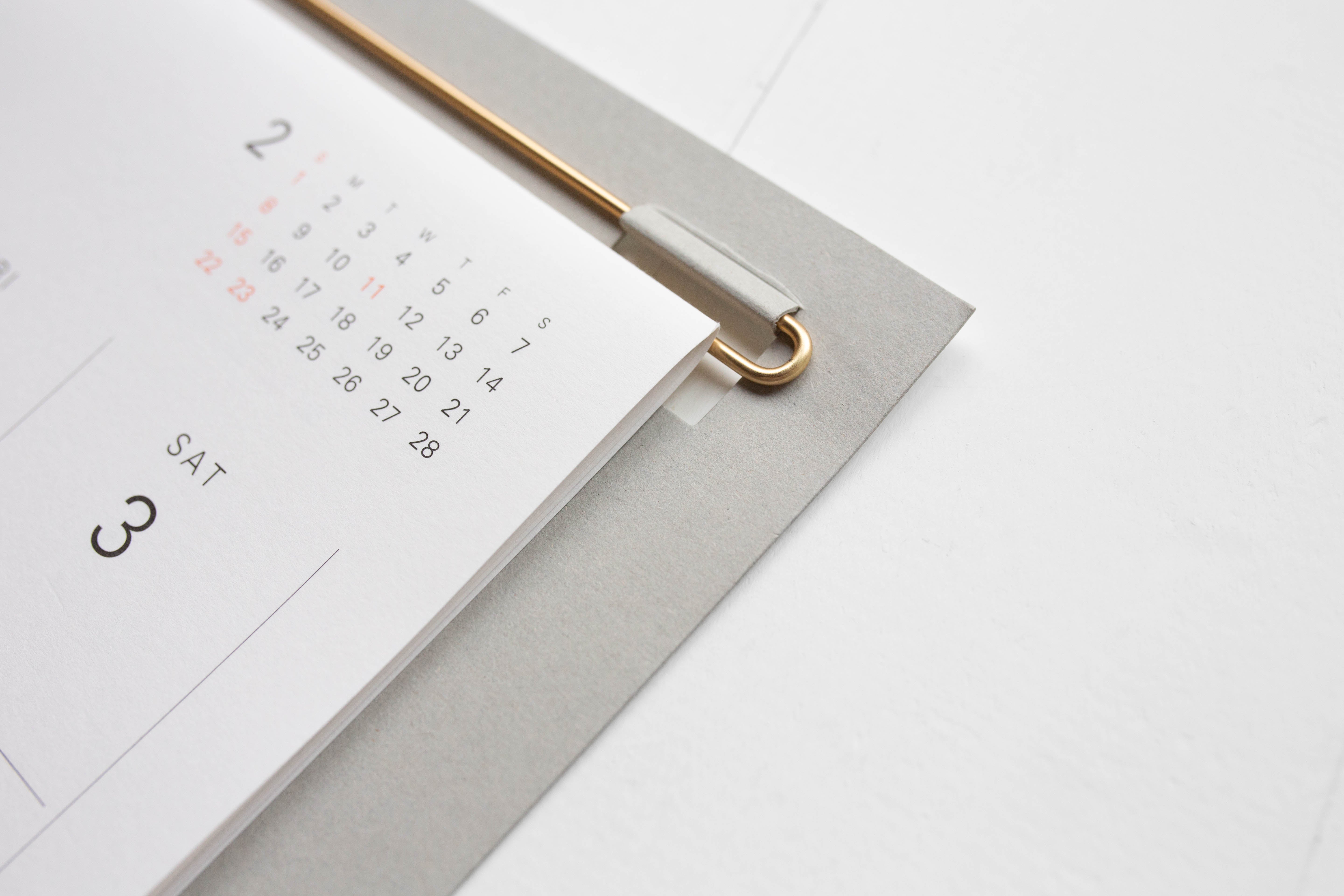 2026 Hanger Calendar & Refill