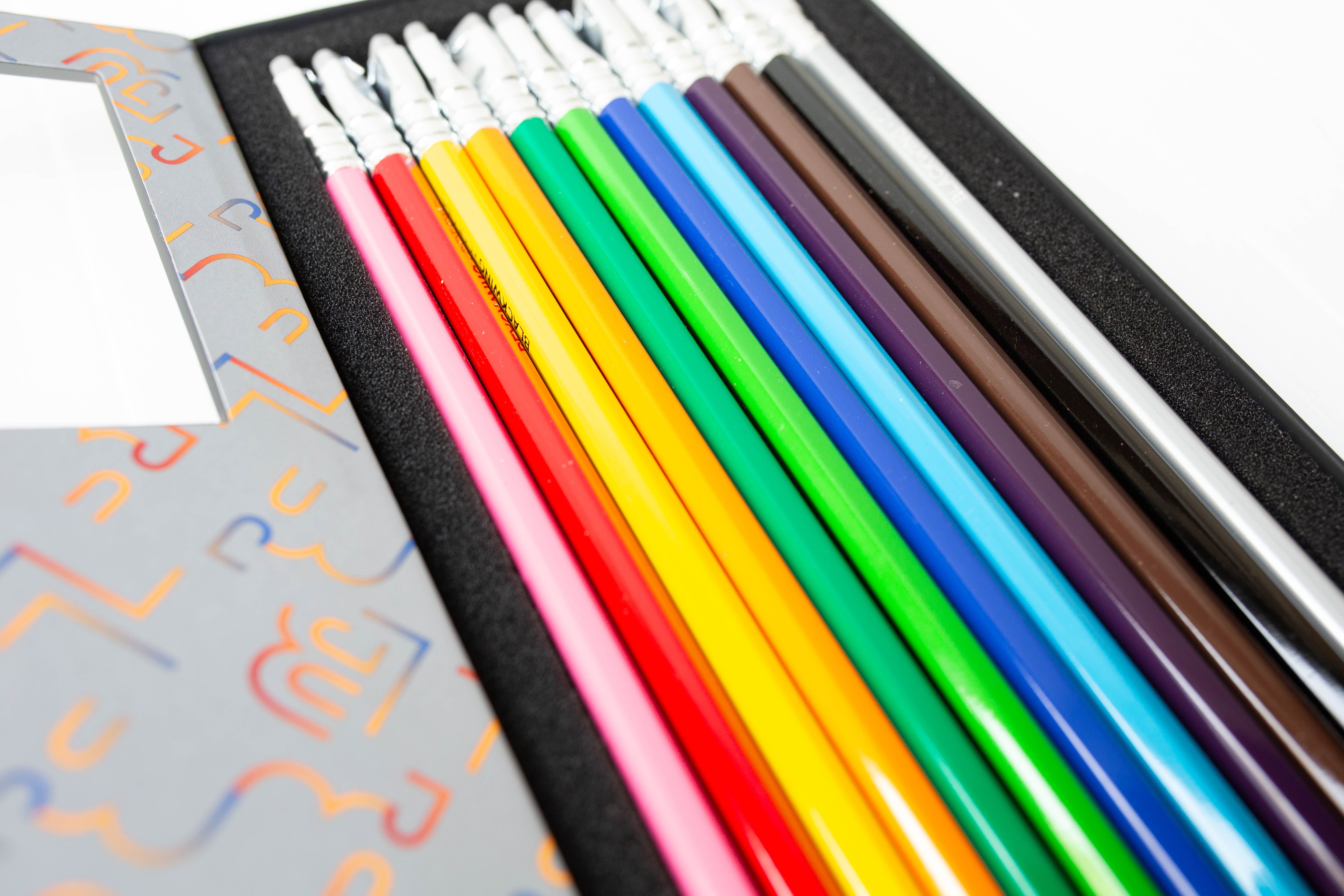 SET OF 12 Pencils - Colours