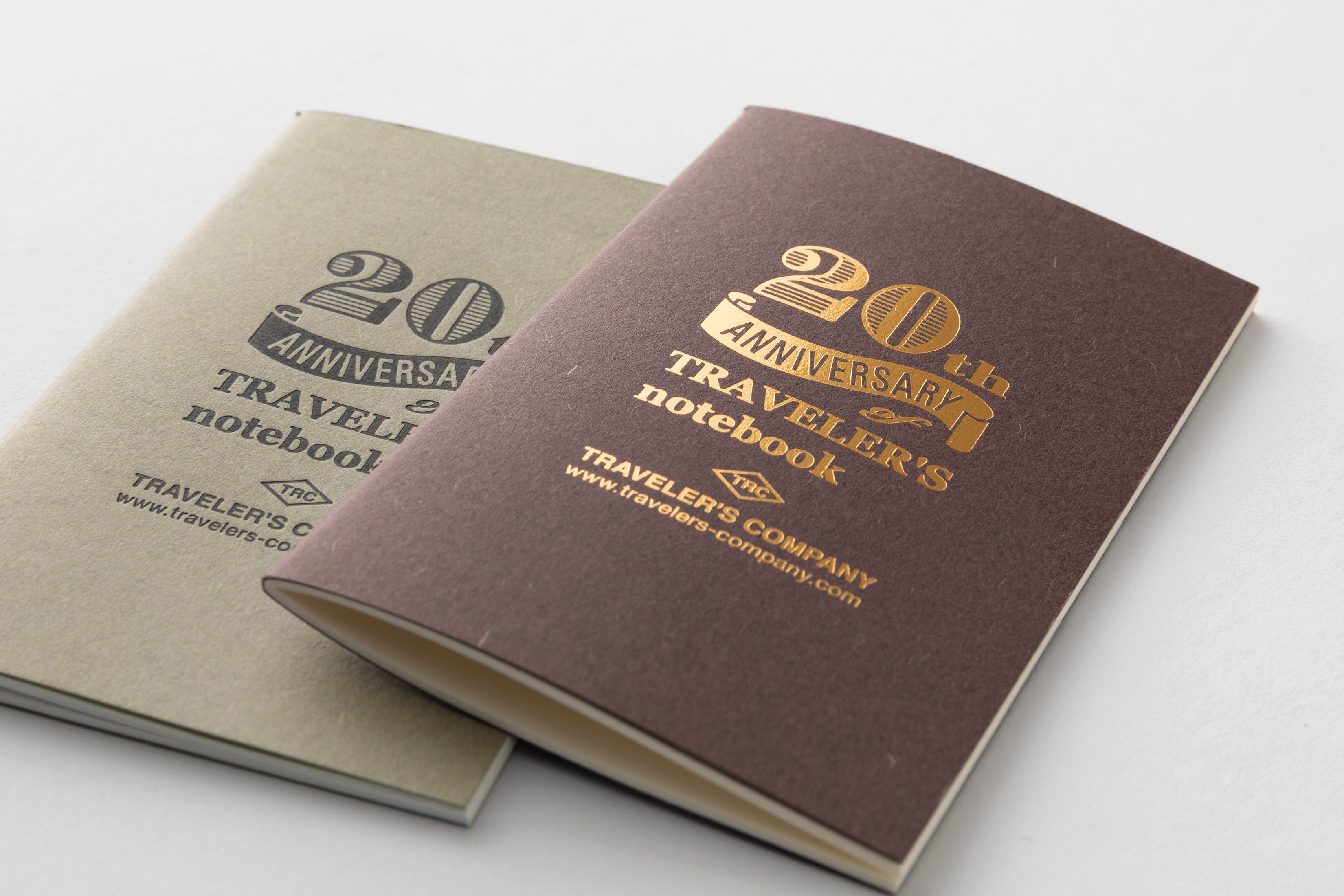 *PRE-ORDER* 20TH ANNIVERSARY of Traveler's Notebook - Card Size Set  (Brown)