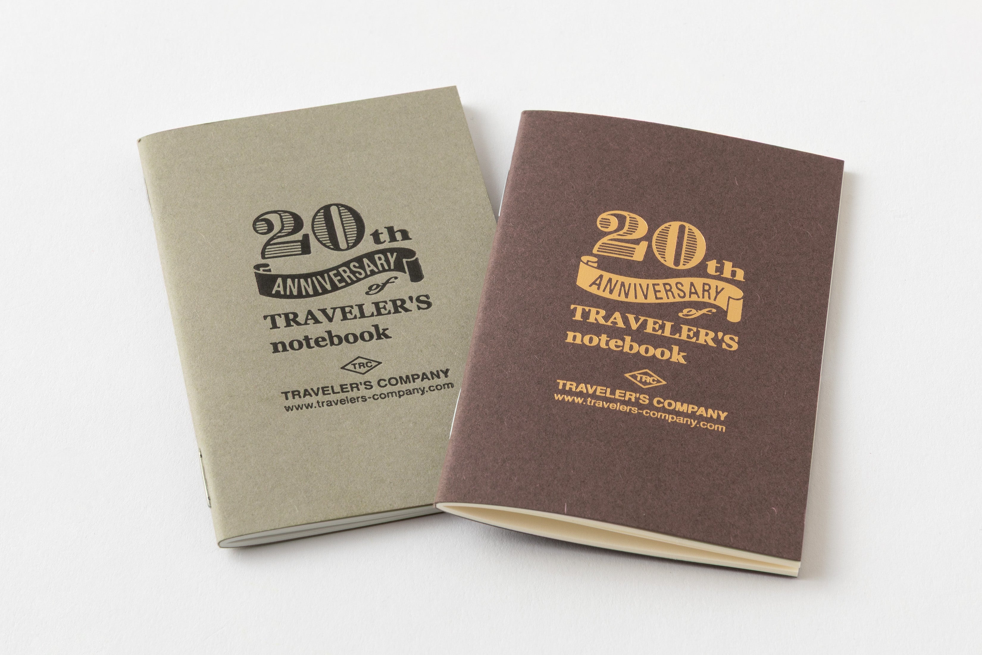 *PRE-ORDER* 20TH ANNIVERSARY of Traveler's Notebook - Card Size Set  (Black)