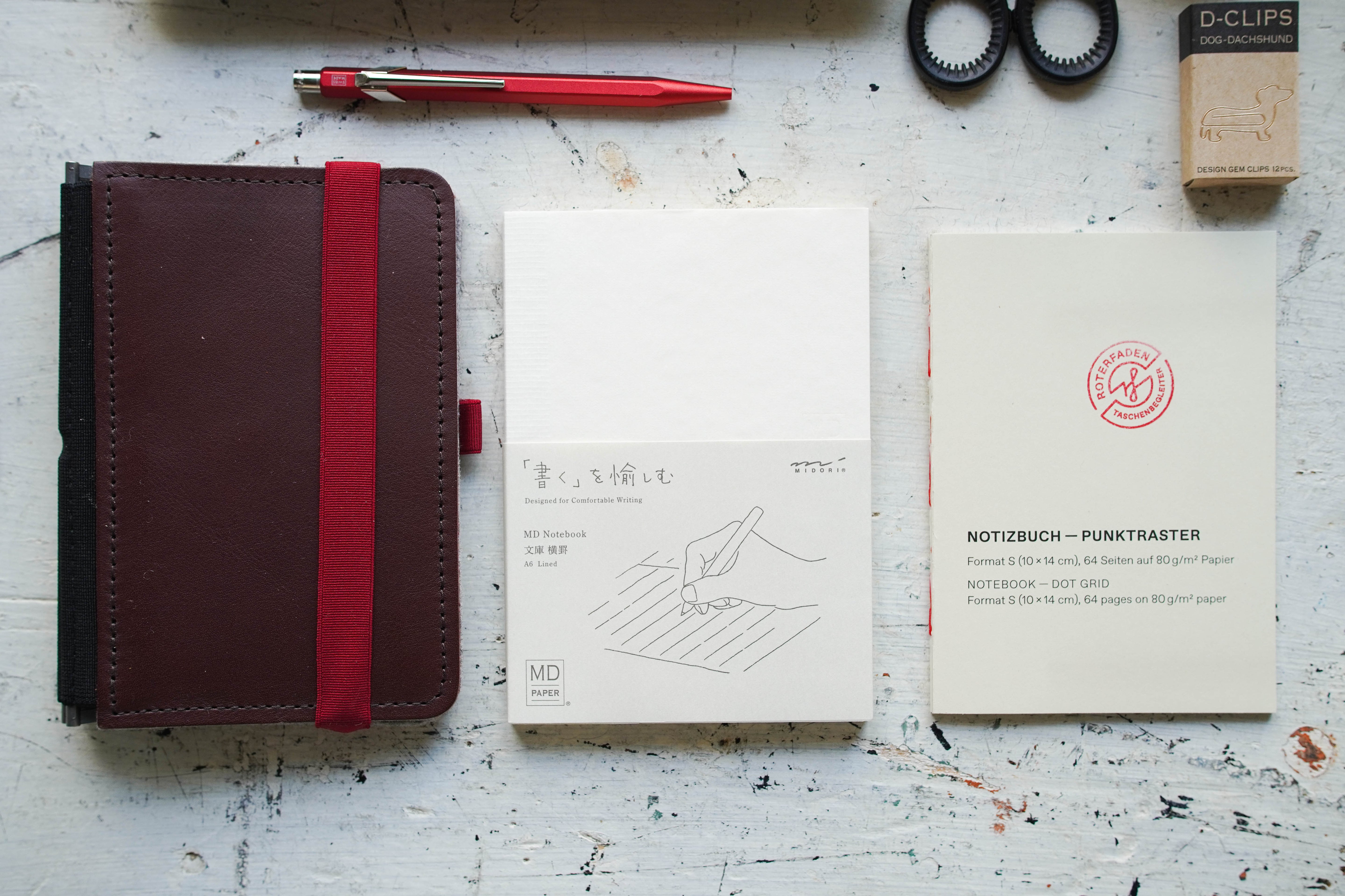 Taschenbegleiter BS_20 - A6 Small (Dark Brown/Light Grey/Red)