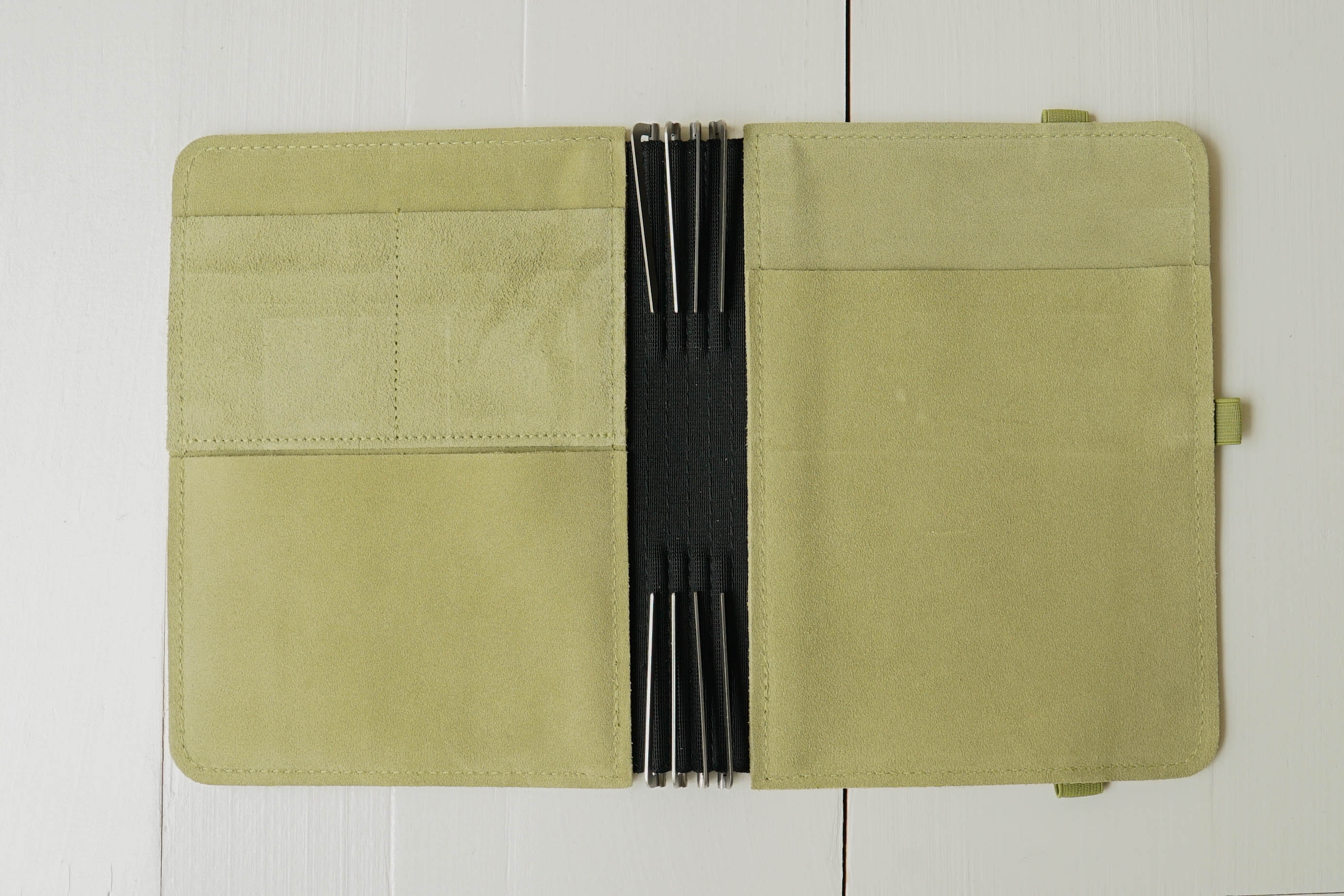 Taschenbegleiter LTD 020 - A5 Medium (Light Brown/Suede Light Olive/Olive)