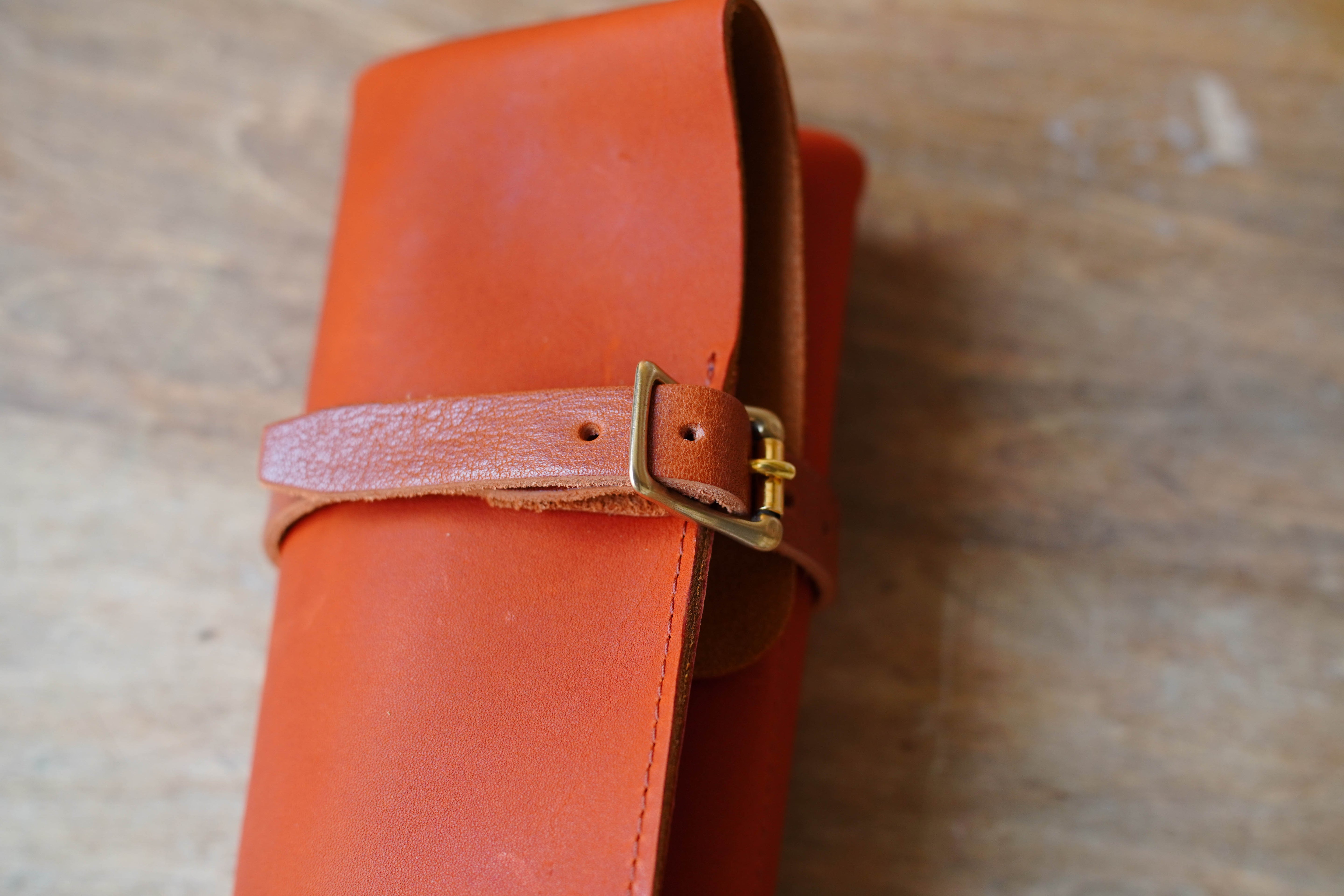 Pen Roll/Glove Leather