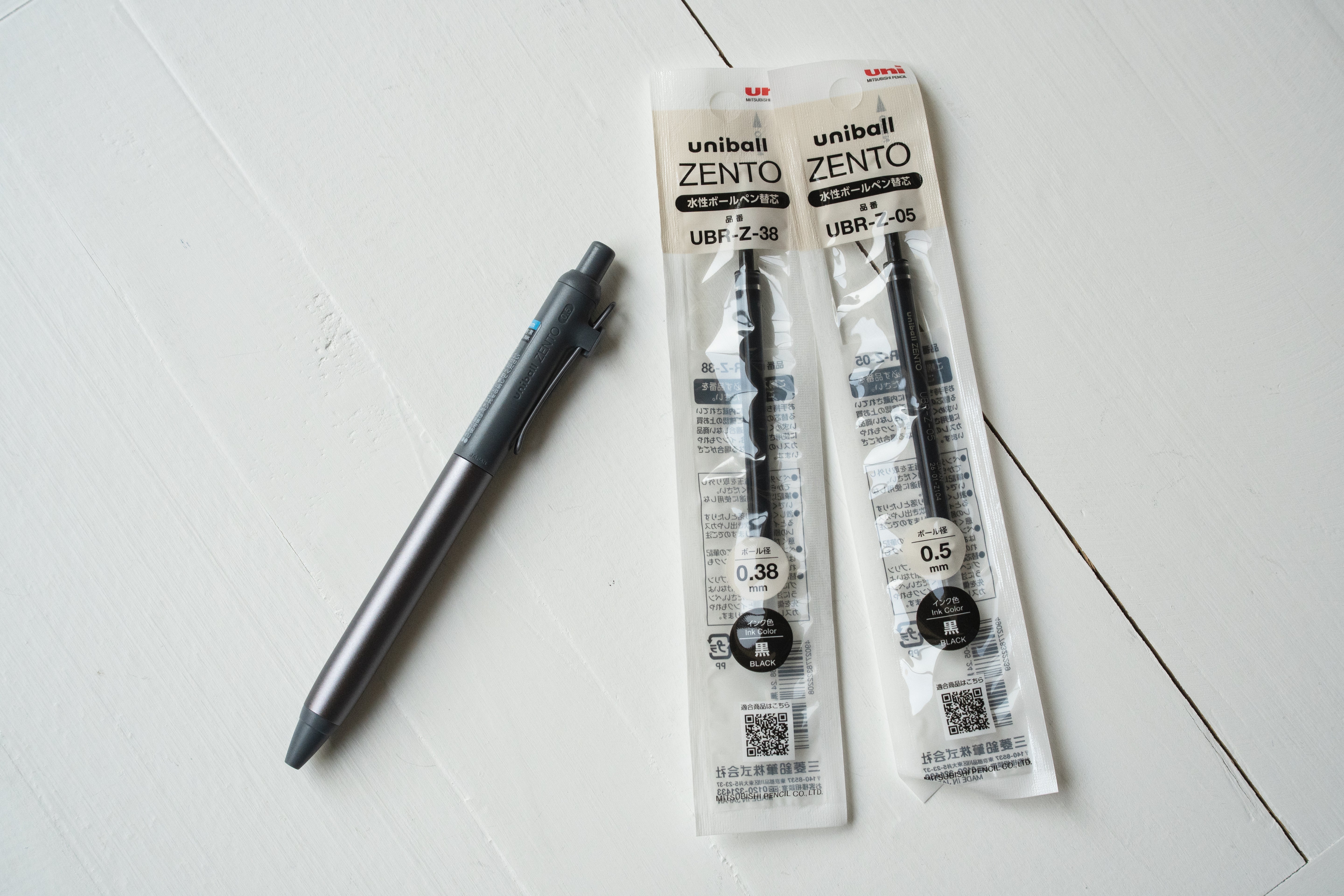 Uniball ZENTO Gel Pen - Flow Model