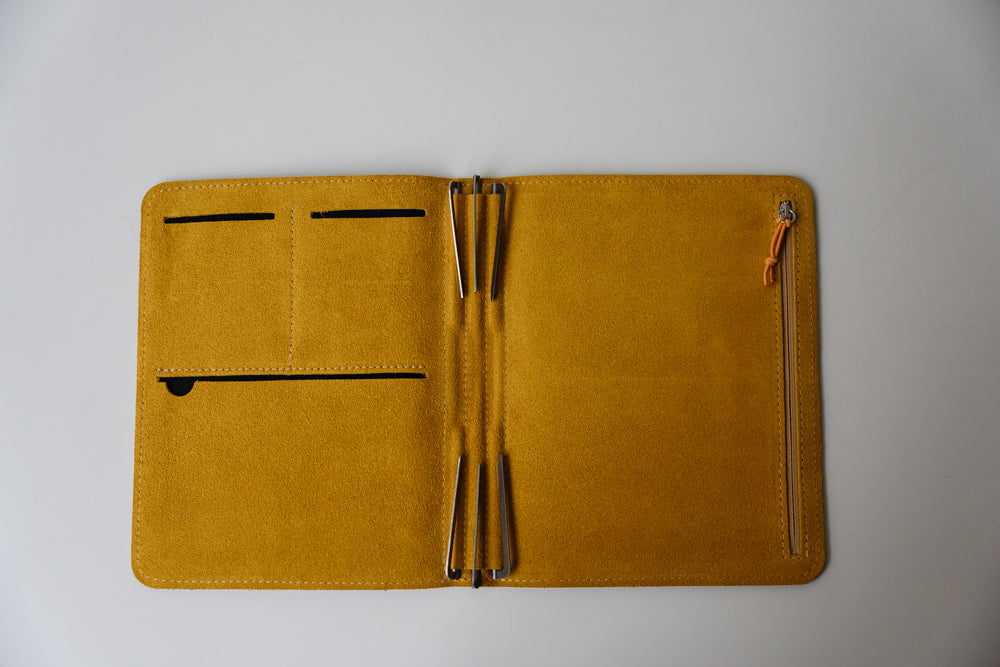 Taschenbegleiter SO 22 - A5 Medium (Smoke Blue/Honey/No Elastic)