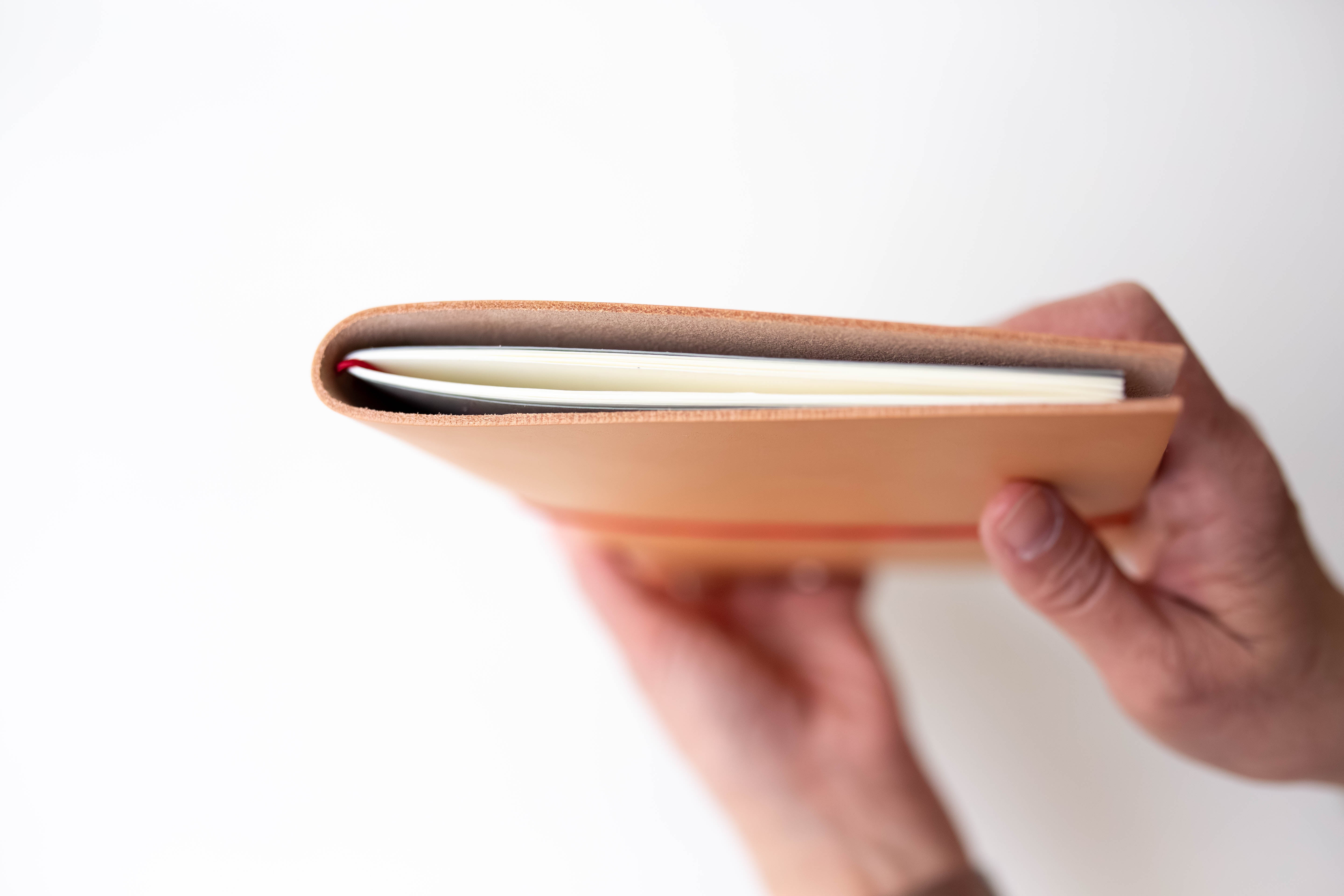 Grand Voyageur Leather Journal (Natural) - XL