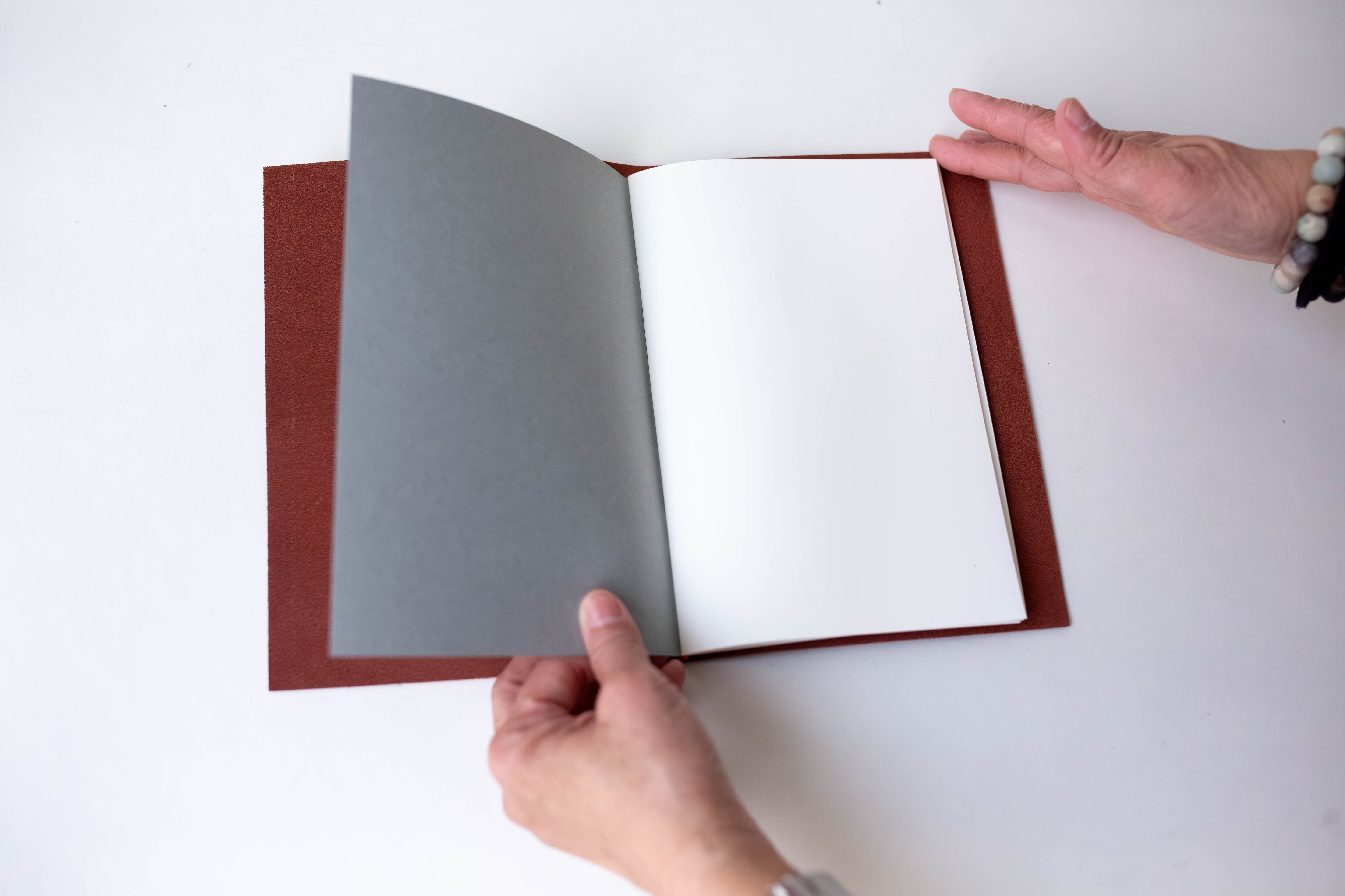 Grand Voyageur Leather Journal (Cognac) - XL