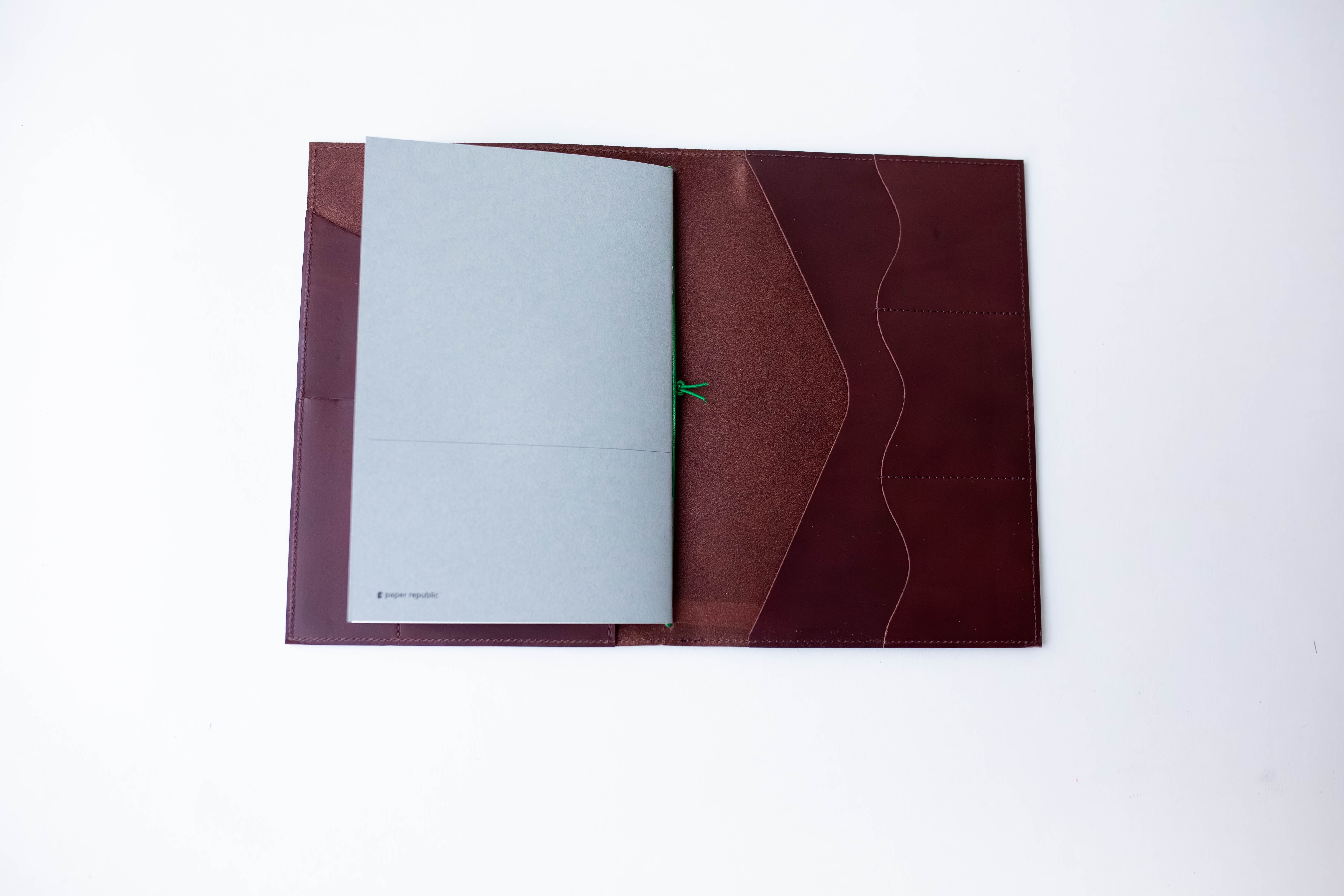 Le Portfolio | Leather Portfolio (Chestnut) - A5