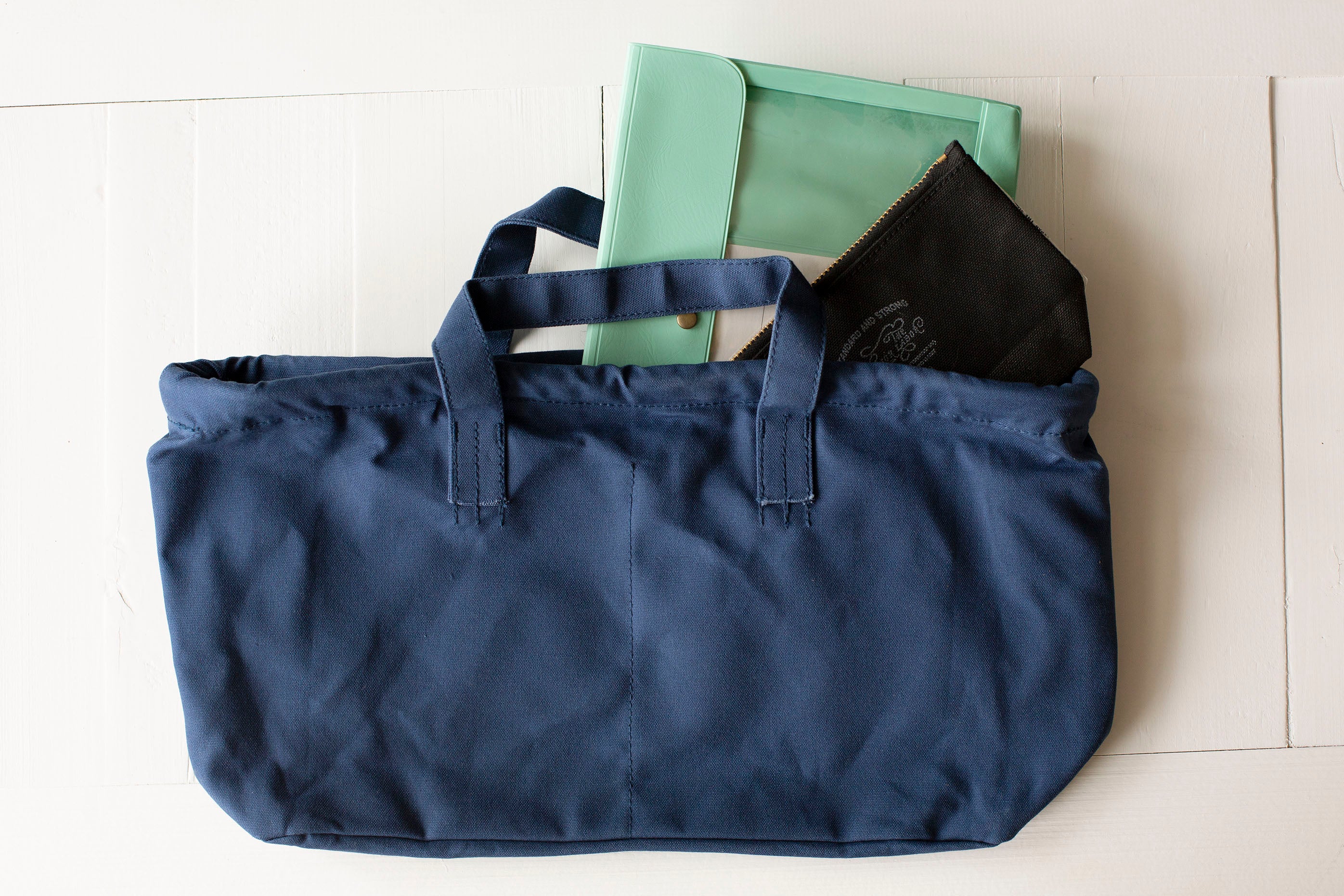 "Hello TSL" Canvas Bag Shallow - Blue