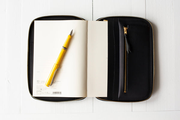 Kurozan Leather Zip Organizer Black