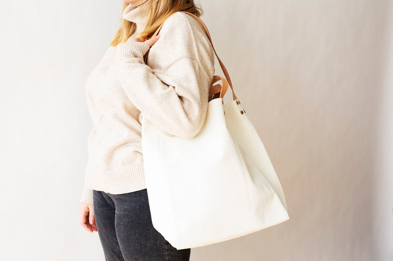 Large Painted Canvas Bag – White