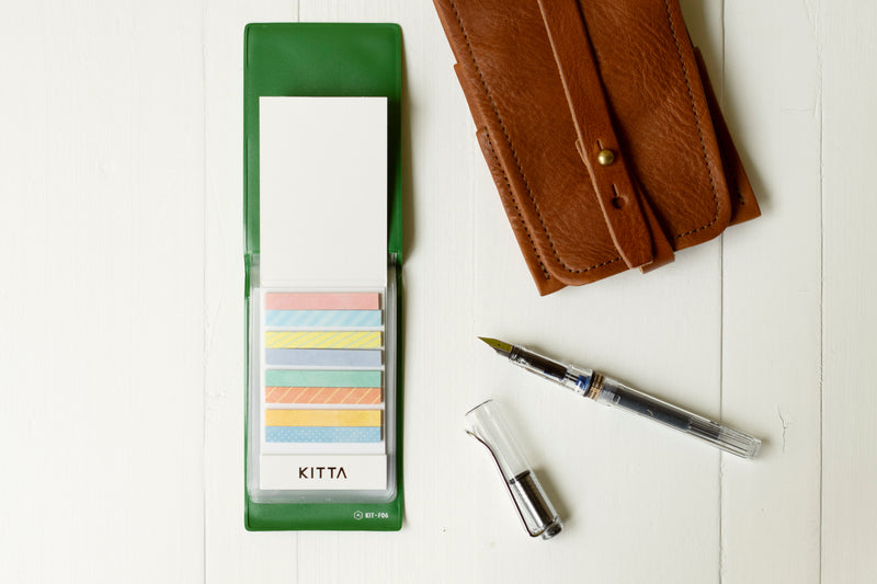 Kitta File Pocket Green Plaid