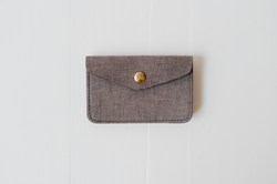 Scratched Leather Traveler's Small Purse - Gray